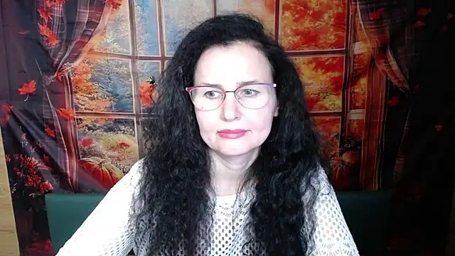 Snapshot of Miroslava_Happi chatting on November 23, 2025, 6:45 am Miroslava Happi online show from November 23, 2025, 6:45 am