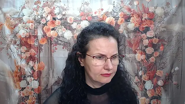 Snapshot of Miroslava_Happi chatting on May 10, 2026, 5:44 am Miroslava Happi online show from May 10, 2026, 5:44 am