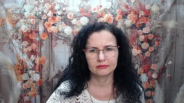 Snapshot of Miroslava_Happi chatting on April 20, 2026, 6:05 am Miroslava Happi online show from April 20, 2026, 6:05 am