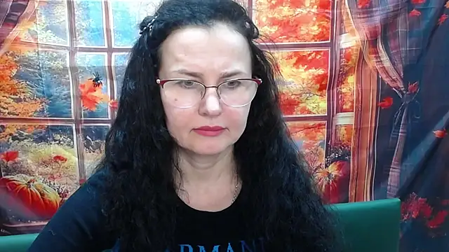 Snapshot of Miroslava_Happi chatting on December 1, 2025, 7:31 am Miroslava Happi online show from December 1, 2025, 7:31 am