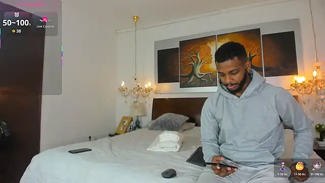 Snapshot of Jakexv chatting on October 25, 2025, 12:04 pm Jakexv online show from October 25, 2025, 12:04 pm