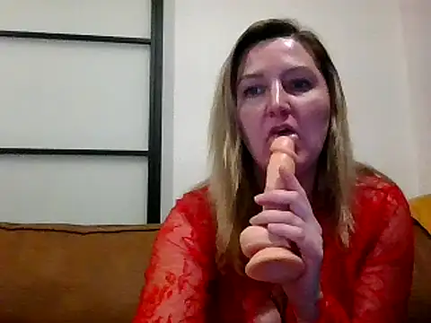 xwera online show from February 7, 2025, 8:10 pm