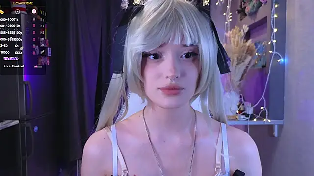 Hisoka akerley online show from May 17, 2026, 7:58 pm
