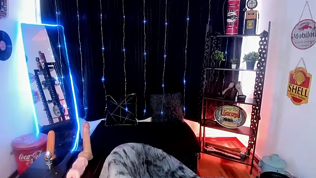 Snapshot of anuvyz_miller_ chatting on November 4, 2025, 12:53 pm anuvyz miller online show from November 4, 2025, 12:53 pm