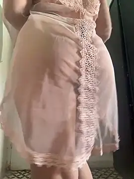 Snapshot of salma74779 chatting on September 28, 2025, 11:28 am salma74779 online show from September 28, 2025, 11:28 am