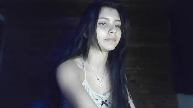 CHLOE ISABELL online show from May 20, 2026, 11:13 pm