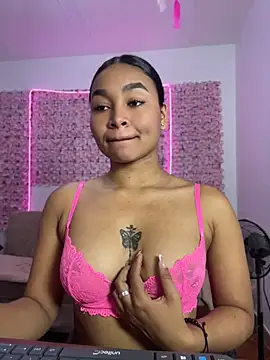 Lynda Bonnie online show from June 23, 2026, 1:31 pm