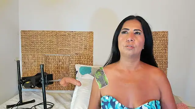Snapshot of Jackiehmilf52 chatting on June 30, 2026, 2:11 am Jackiehmilf52 online show from June 30, 2026, 2:11 am