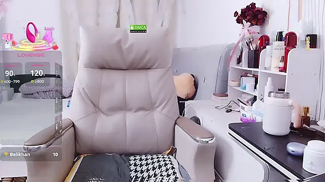 Snapshot of Tangtang-baby chatting on June 10, 2026, 2:40 pm Tangtang-baby online show from June 10, 2026, 2:40 pm