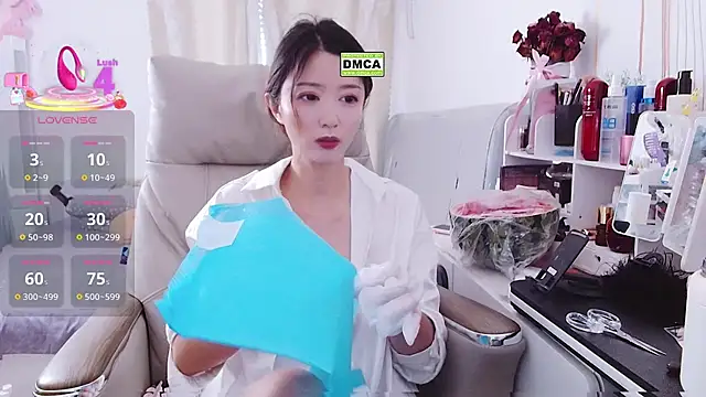 Snapshot of Tangtang-baby chatting on July 4, 2026, 4:08 am Tangtang-baby online show from July 4, 2026, 4:08 am