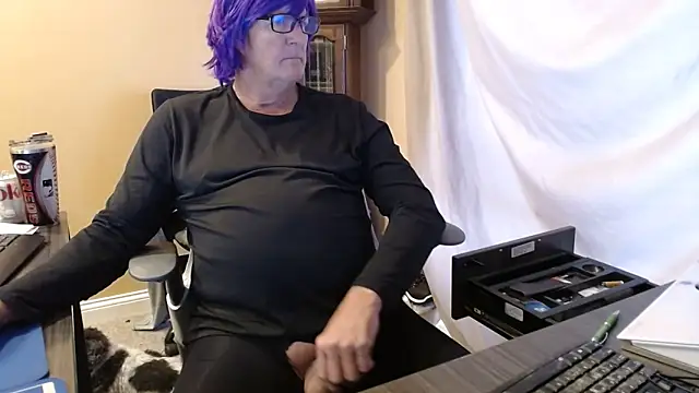 Snapshot of olderandwiser2 chatting on December 4, 2025, 4:06 pm olderandwiser2 online show from December 4, 2025, 4:06 pm