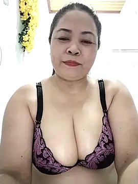 Snapshot of Baby-bigtits2024 chatting on December 18, 2025, 10:30 am Baby-bigtits2024 online show from December 18, 2025, 10:30 am