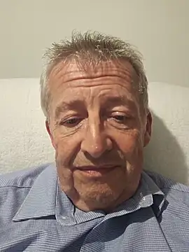 Snapshot of mann4u147 chatting on September 10, 2025, 7:13 pm mann4u147 online show from September 10, 2025, 7:13 pm