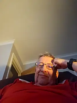 Snapshot of mann4u147 chatting on March 13, 2025, 10:43 pm mann4u147 online show from March 13, 2025, 10:43 pm
