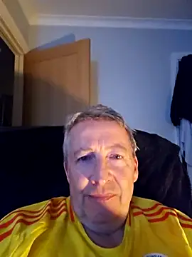 Snapshot of mann4u147 chatting on March 9, 2025, 8:52 pm mann4u147 online show from March 9, 2025, 8:52 pm