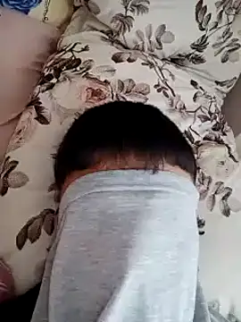 Snapshot of bigsevenkizlar chatting on March 10, 2025, 6:01 pm bigsevenkizlar online show from March 10, 2025, 6:01 pm