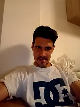 Snapshot of halfArabhalfspanish chatting on April 30, 2026, 9:30 pm halfArabhalfspanish online show from April 30, 2026, 9:30 pm