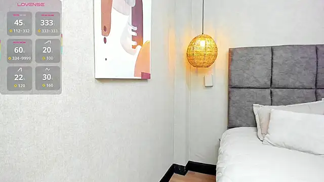 Snapshot of elizabeth_20 chatting on October 8, 2025, 7:14 pm elizabeth 20 online show from October 8, 2025, 7:14 pm