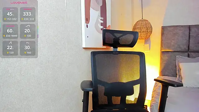 Snapshot of elizabeth_20 chatting on October 9, 2025, 7:14 pm elizabeth 20 online show from October 9, 2025, 7:14 pm