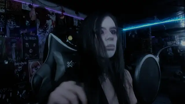 Snapshot of rotten_dreams chatting on February 23, 2025, 12:05 pm rotten dreams online show from February 23, 2025, 12:05 pm