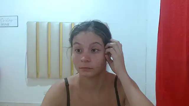 Snapshot of flakita_sexyhot chatting on October 27, 2025, 10:16 am flakita sexyhot online show from October 27, 2025, 10:16 am