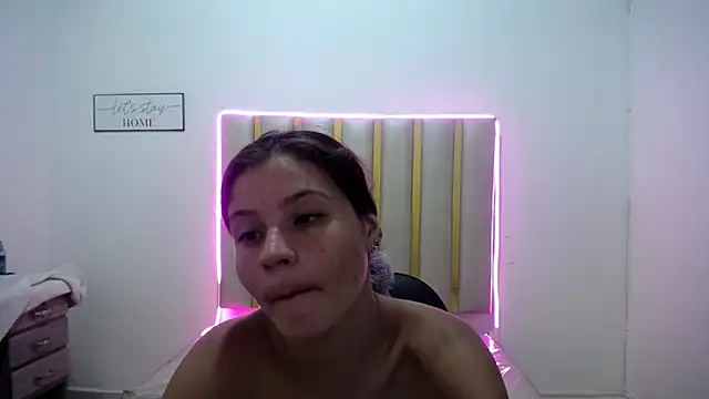 Snapshot of flakita_sexyhot chatting on September 27, 2025, 9:48 am flakita sexyhot online show from September 27, 2025, 9:48 am