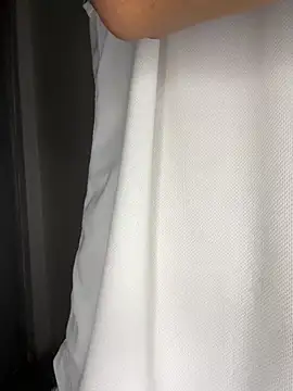 Snapshot of Hamza-Maroki chatting on November 30, 2025, 9:15 pm Hamza-Maroki online show from November 30, 2025, 9:15 pm