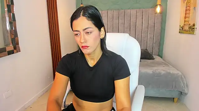 Snapshot of cristal_crossfitx chatting on March 11, 2026, 10:20 am cristal crossfitx online show from March 11, 2026, 10:20 am