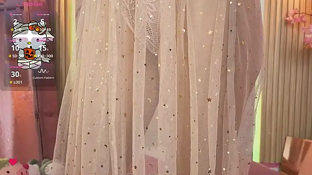 LissaDupont online show from October 23, 2025, 7:01 pm