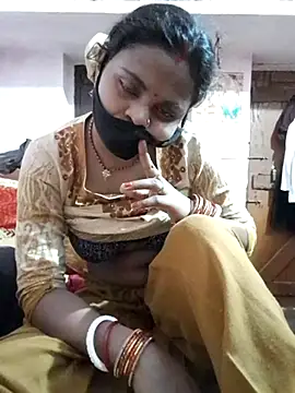 Hot couple493 online show from March 22, 2025, 9:45 am