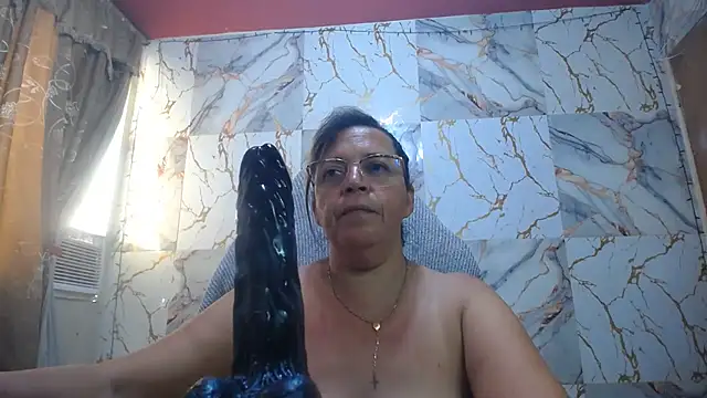 Snapshot of alina_maturehot chatting on June 25, 2026, 7:41 pm alina maturehot online show from June 25, 2026, 7:41 pm