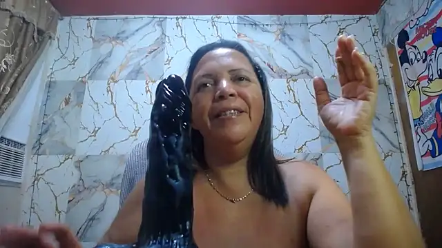 Snapshot of alina_maturehot chatting on June 17, 2026, 8:47 am alina maturehot online show from June 17, 2026, 8:47 am