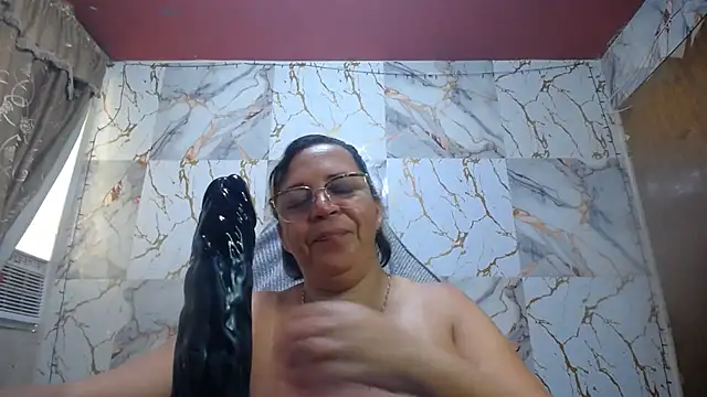 Snapshot of alina_maturehot chatting on June 28, 2026, 6:58 pm alina maturehot online show from June 28, 2026, 6:58 pm