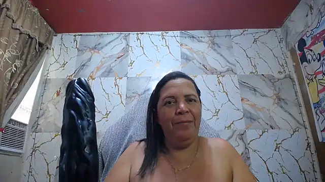 Snapshot of alina_maturehot chatting on June 17, 2026, 9:25 pm alina maturehot online show from June 17, 2026, 9:25 pm