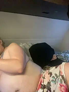 Snapshot of favoritestepsis chatting on November 17, 2025, 1:15 pm favoritestepsis online show from November 17, 2025, 1:15 pm