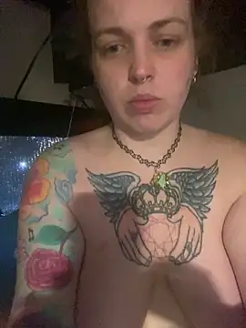 Snapshot of favoritestepsis chatting on October 24, 2025, 5:34 pm favoritestepsis online show from October 24, 2025, 5:34 pm