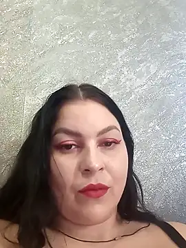 Greta Tamar online show from November 3, 2025, 6:51 am