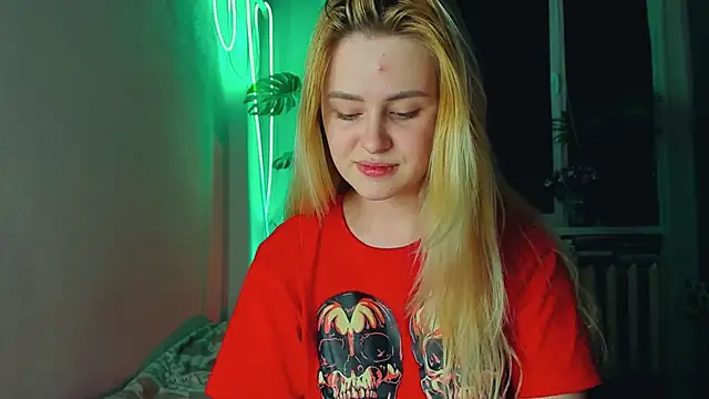 Snapshot of Alexa_Pirs chatting on March 6, 2025, 10:15 pm Alexa Pirs online show from March 6, 2025, 10:15 pm