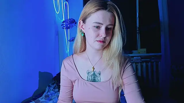 Snapshot of Alexa_Pirs chatting on March 11, 2025, 8:31 pm Alexa Pirs online show from March 11, 2025, 8:31 pm