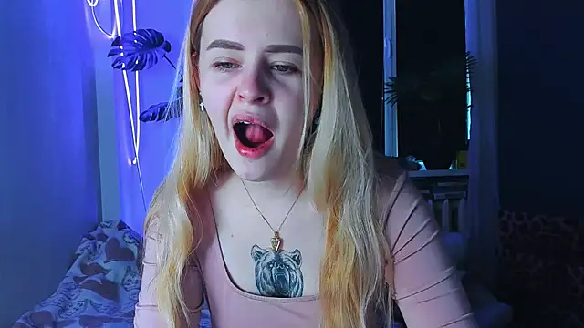 Snapshot of Alexa_Pirs chatting on March 19, 2025, 6:03 am Alexa Pirs online show from March 19, 2025, 6:03 am