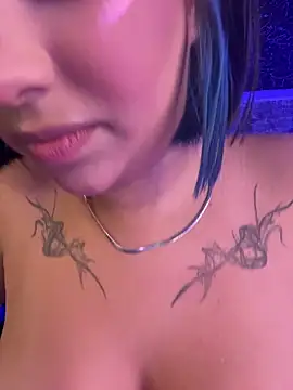 Snapshot of Scarlett-LS chatting on May 22, 2026, 2:20 am Scarlett-LS online show from May 22, 2026, 2:20 am