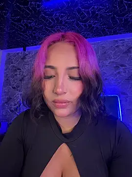 Scarlett-LS online show from August 8, 2026, 1:34 am