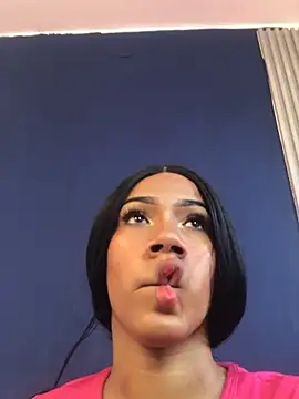 Snapshot of AntoniSantoss chatting on October 14, 2025, 7:58 pm AntoniSantoss online show from October 14, 2025, 7:58 pm