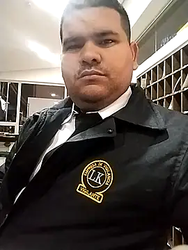 Snapshot of oscarshow24 chatting on March 23, 2025, 5:43 am oscarshow24 online show from March 23, 2025, 5:43 am