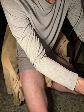 csoeasy1 online show from February 6, 2026, 2:29 am