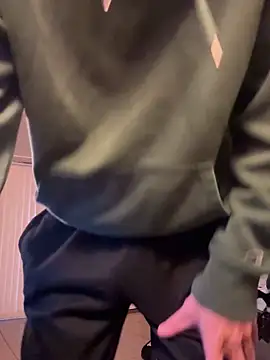 csoeasy1 online show from March 16, 2025, 10:53 pm