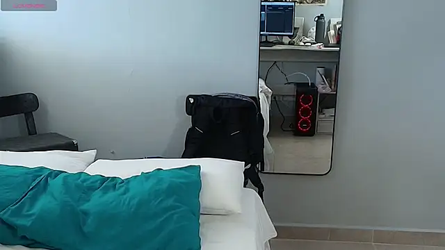 salvatore montt online show from March 15, 2025, 10:11 pm