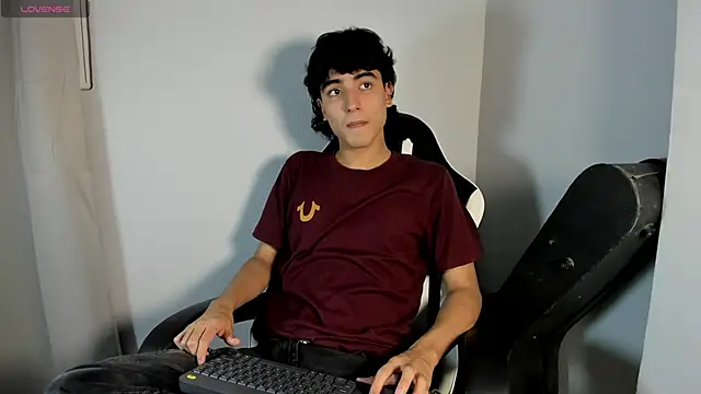 salvatore montt online show from February 15, 2025, 3:42 am