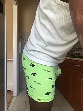 Snapshot of Budibudi5 chatting on February 18, 2026, 11:50 am Budibudi5 online show from February 18, 2026, 11:50 am