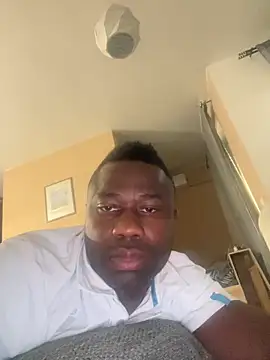 Snapshot of Budibudi5 chatting on March 17, 2026, 7:22 am Budibudi5 online show from March 17, 2026, 7:22 am